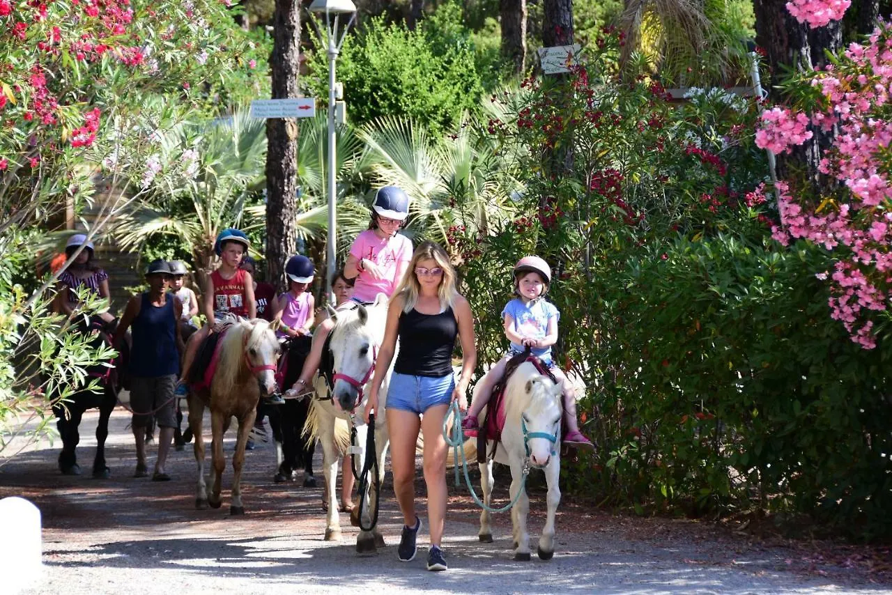 Camping Resort La Baume La Palmeraie Frejus 5*,  Fransa